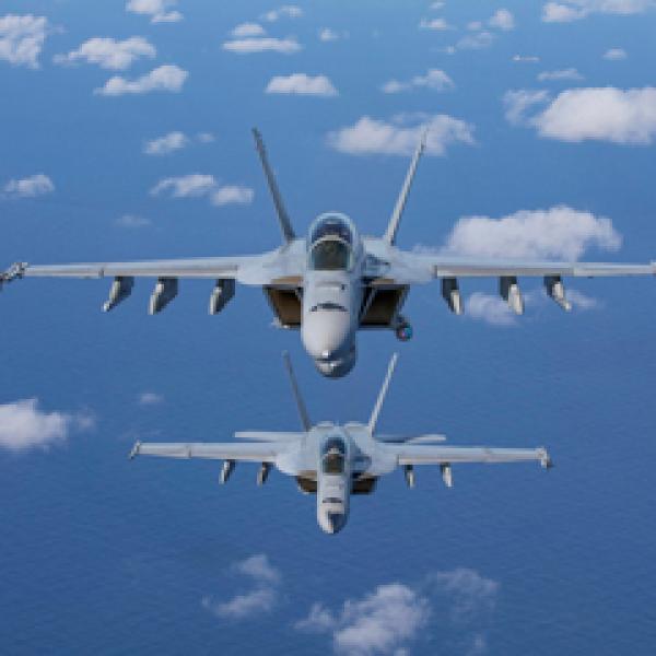 Aircraft (Super Hornets) flying in formation